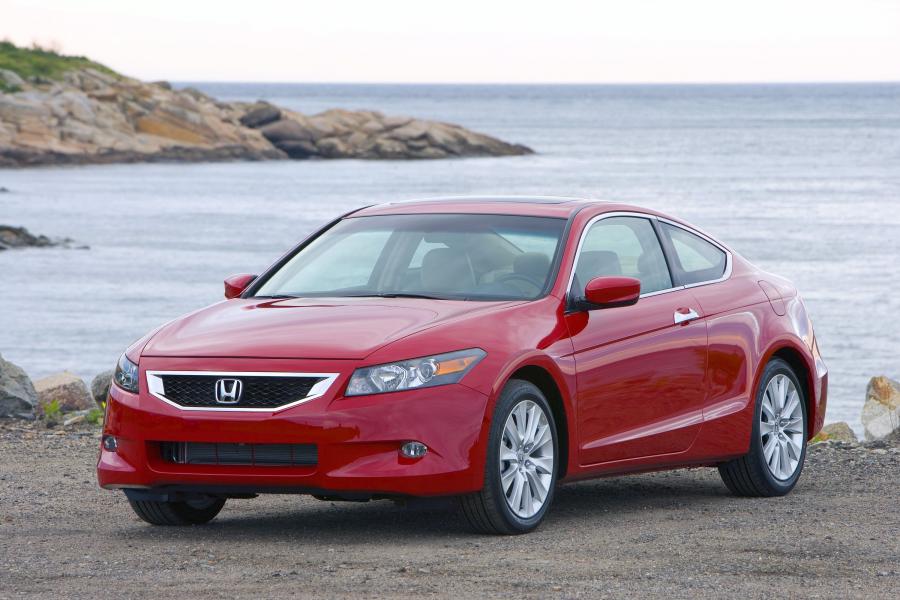  Honda Accord Coupe 2008 года  (US) (фото 12 из 39)